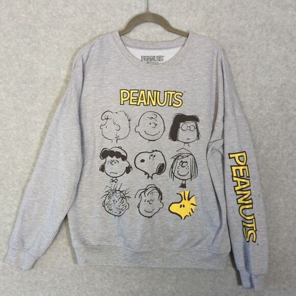Peanuts Snoopy Charlie‎ Brown and Gang Crewneck Grey Sweatshirt  M Lightweight